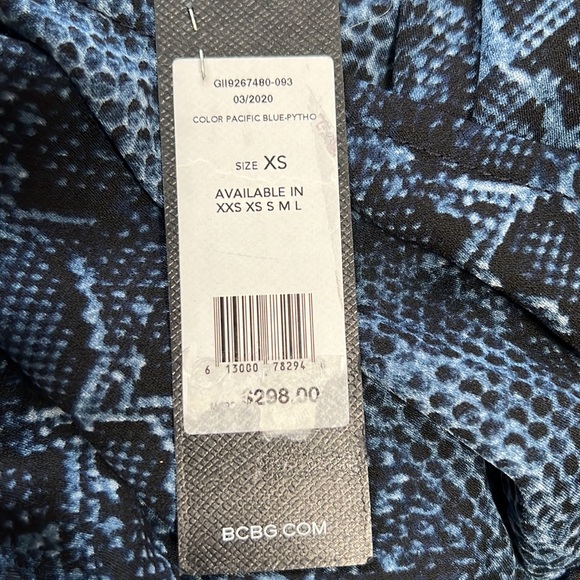 NWT BCBGMAXAZRIA Blue Python Jumpsuit Size XS - Picture 12 of 16